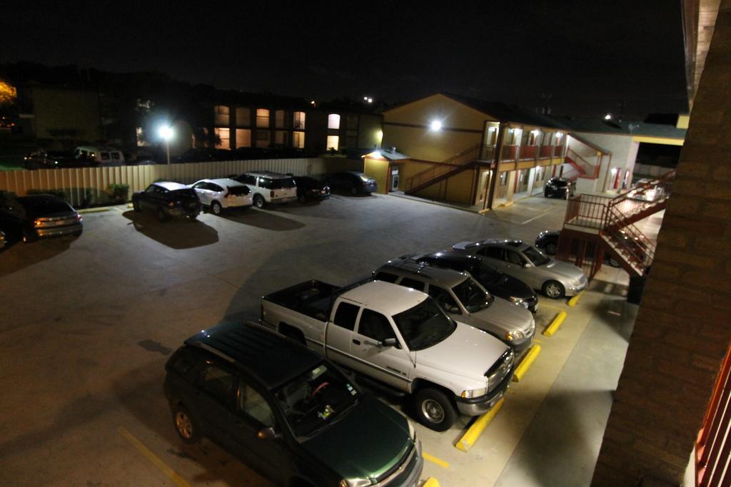 Americas Best Value Inn San Antonio/Lackland Afb Eksteriør billede